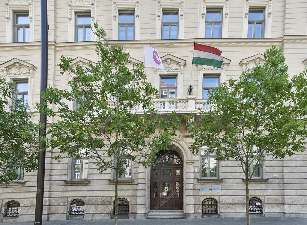 Közigazgatás - Budapest - Nemzeti Választási Bizottság székháza