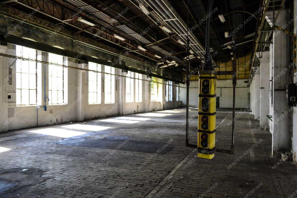 Épület - Budapest - Az Eiffel-csarnok