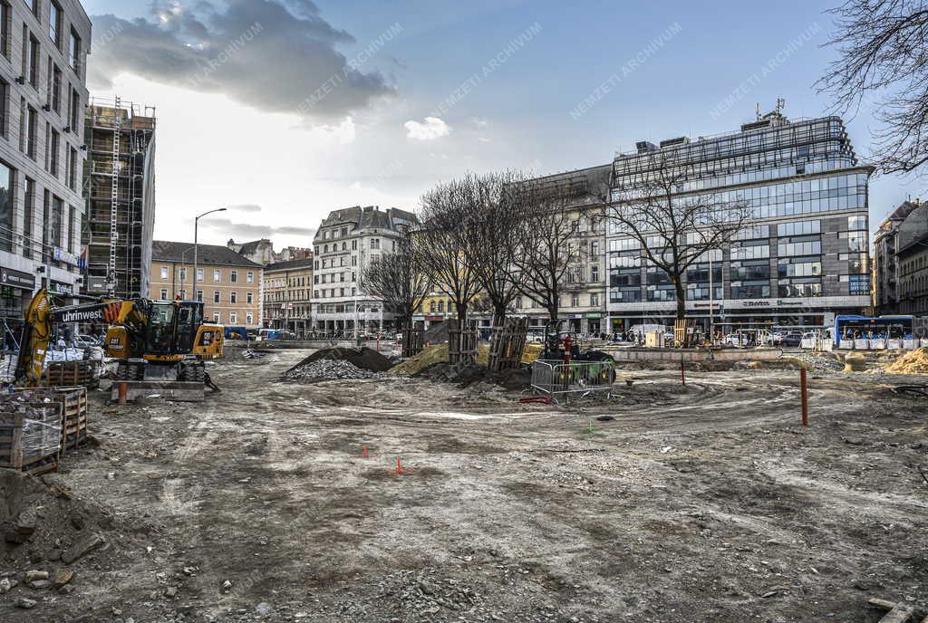 Településfejlesztés - Budapest - Megújul a Blaha Lujza tér