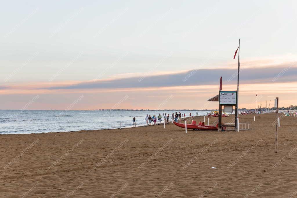 Turizmus - Bibione - Adriai tengerpart