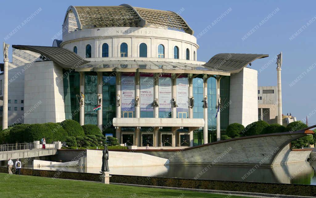Kultúra - Budapest - A Nemzeti Színház 