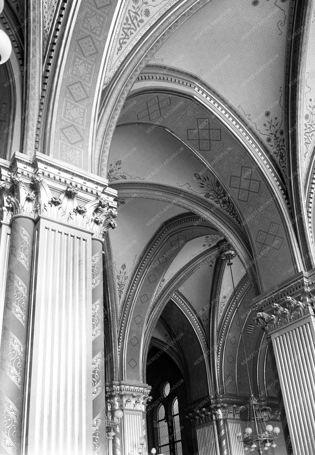 Építészet - Országház 