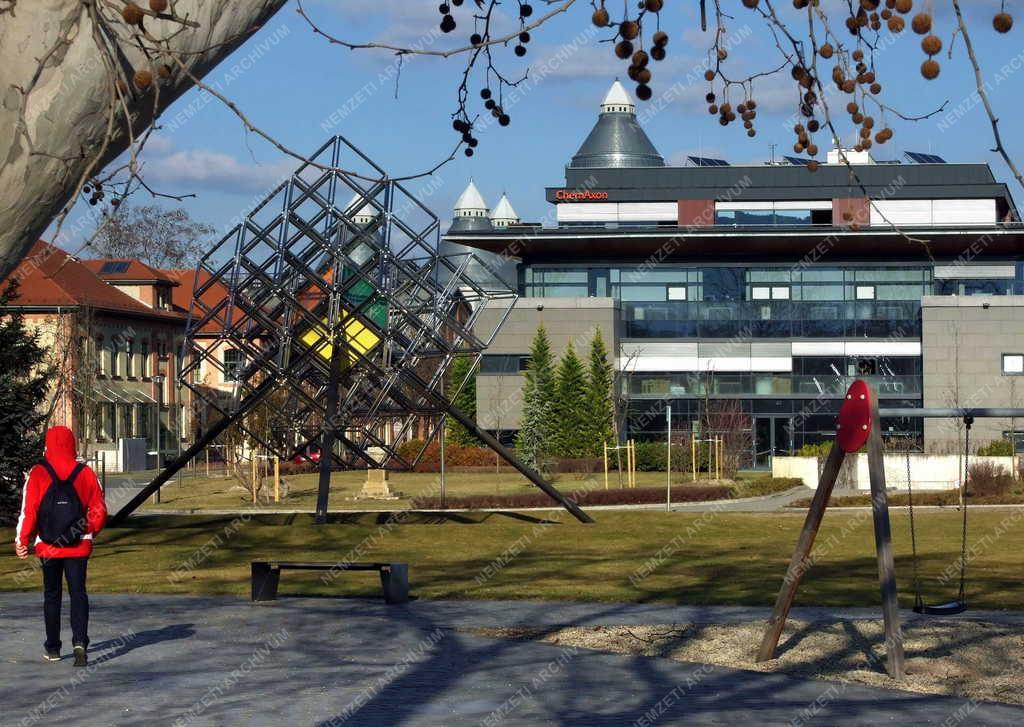 Oktatási létesítmény - Budapest - Nemzetközi Üzleti Főiskola