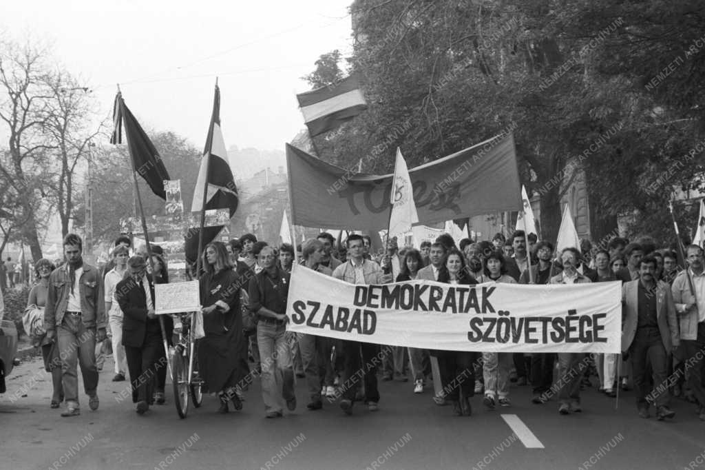 Évforduló - Október 23-ai megemlékezés Budapesten