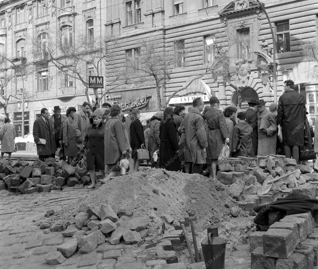 Városkép - Budapest - Útfelújítás