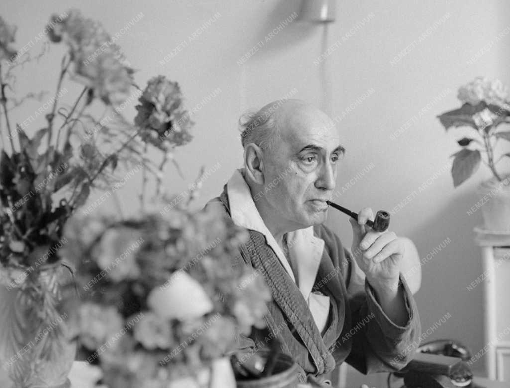 Kultúra - Illés Béla Kossuth-díjas író 70 éves