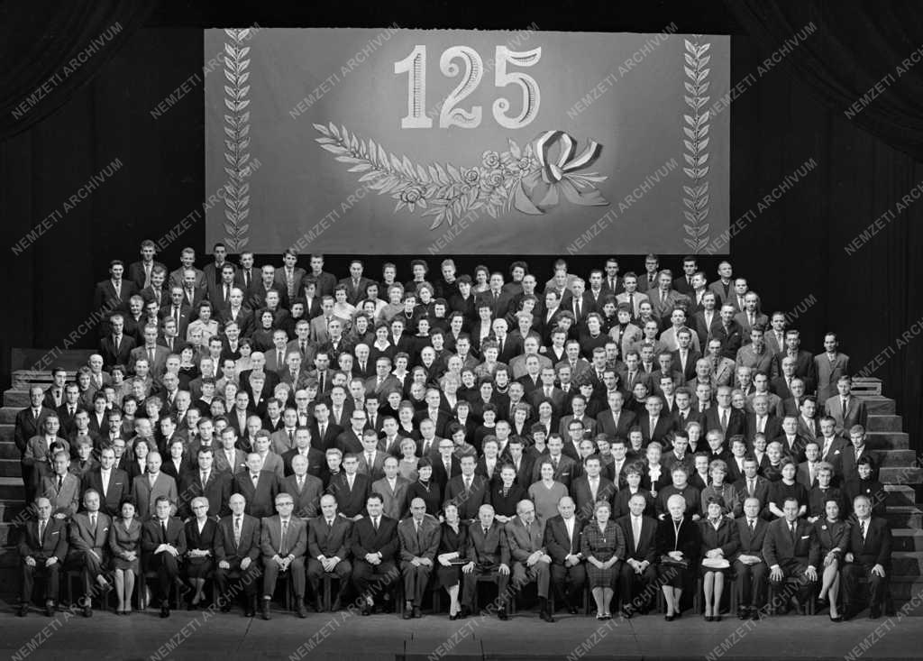 Kultúra - 125 éves a Nemzeti Színház