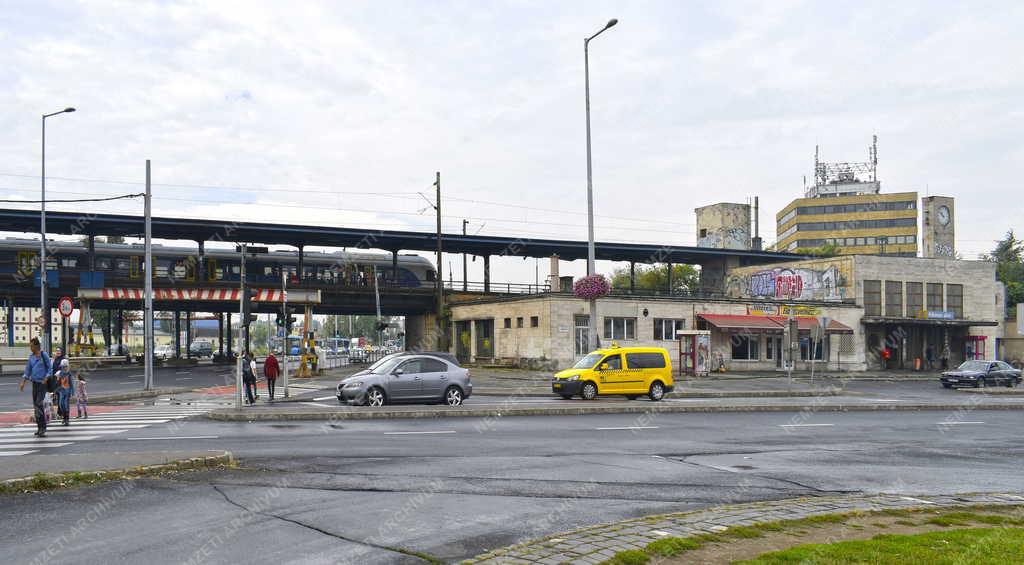 Közlekedés - Budapest - Kőbánya alsó 