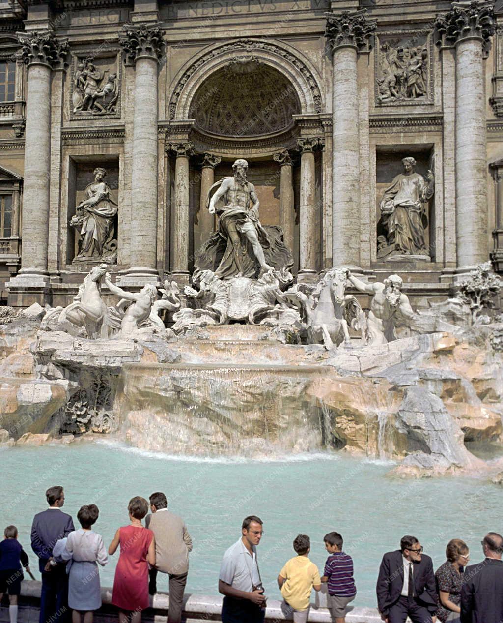 Városkép - Olaszország - Róma - Trevi-kút