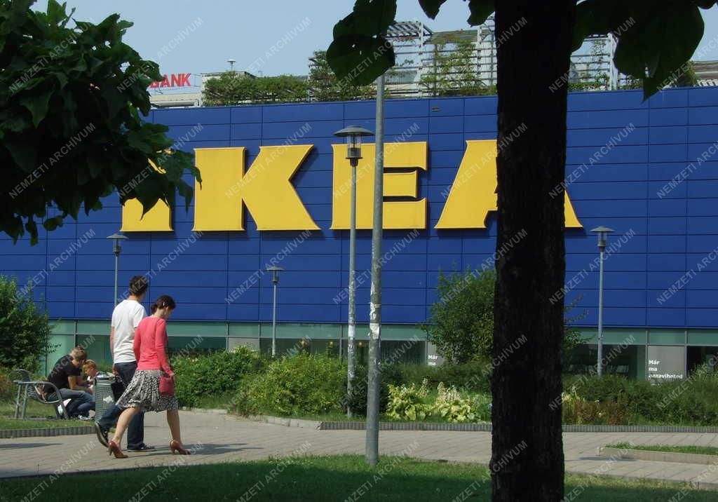 Kereskedelem - Az IKEA áruháza Zuglóban