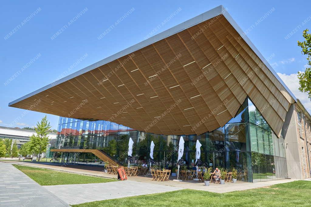 Városkép - Kultúra - Millenáris Park - Nemzeti Táncszínház