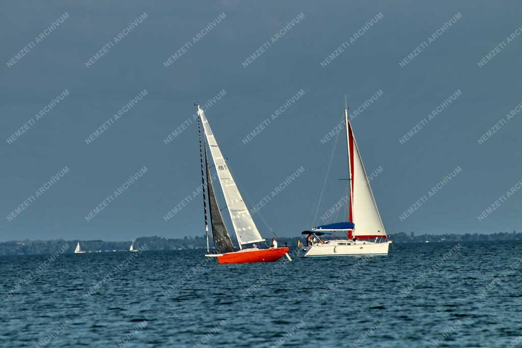 Szabadidő - Balatonfűzfő - Vitorlázás