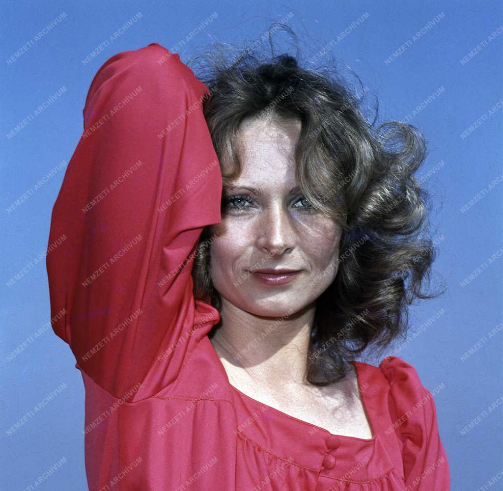 Kultúra - Bánsági Ildikó színésznő