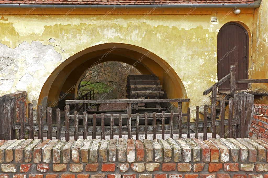 Ipari műemlék - Tata - Pötörke-malom 