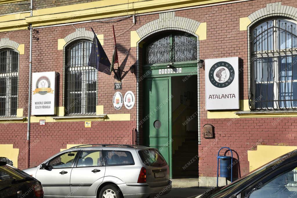 Oktatás - Budapest - A Wekerle Sándor Üzleti Főiskola