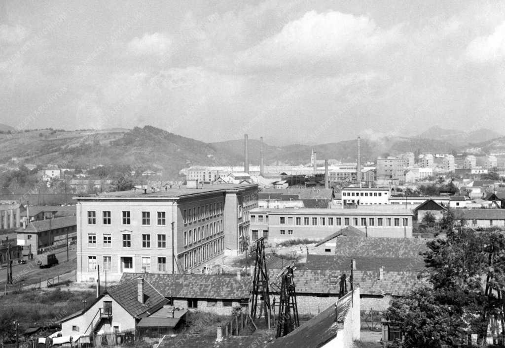 Magyarországi képek - Salgótarján - Stromfeld Aurél Gépipari Technikum