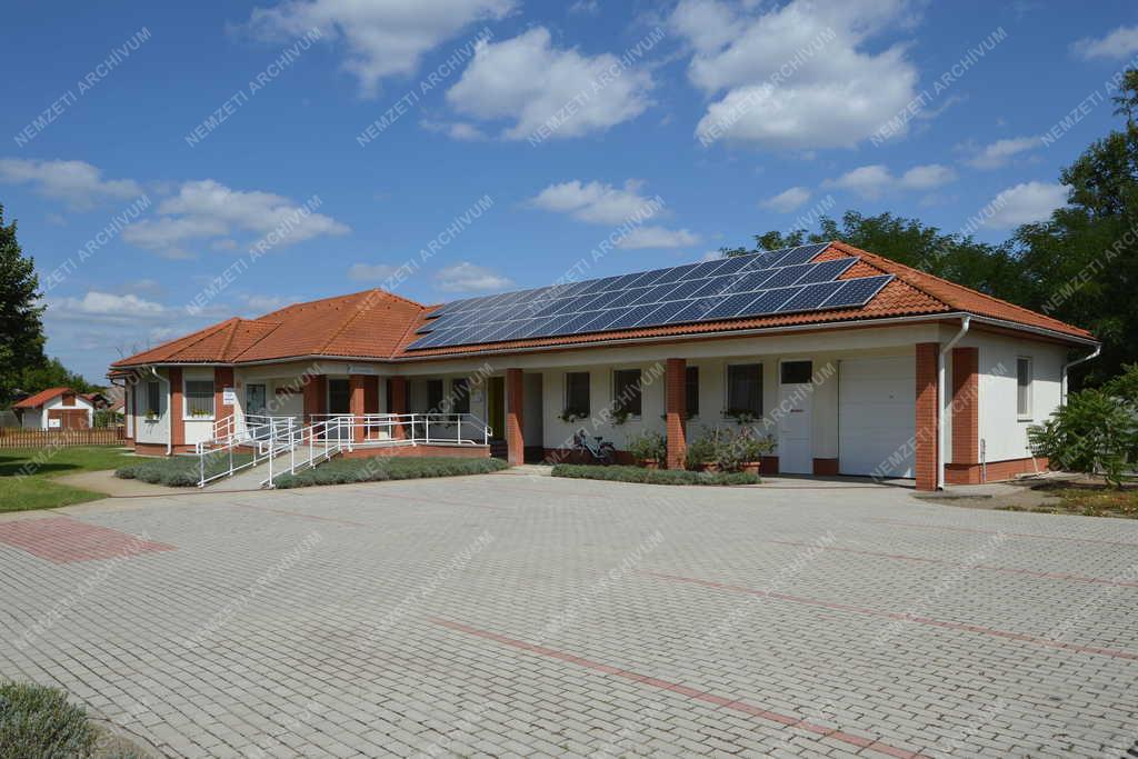 Egészségügy - Zsana - Egészségügyi Centrum