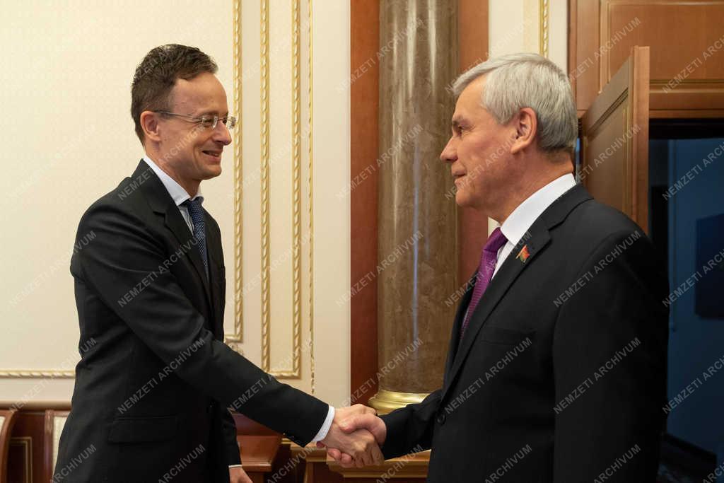 Szijjártó Péter Minszkben