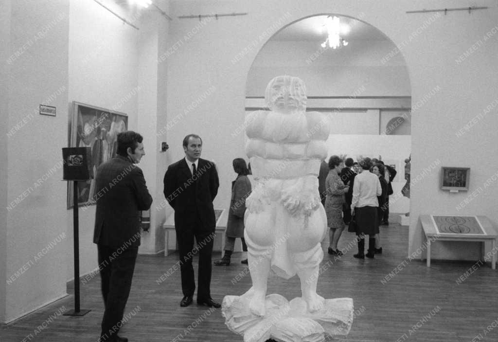 Művészet - Stúdió '72 - Kiállítás az Ernst Múzeumban