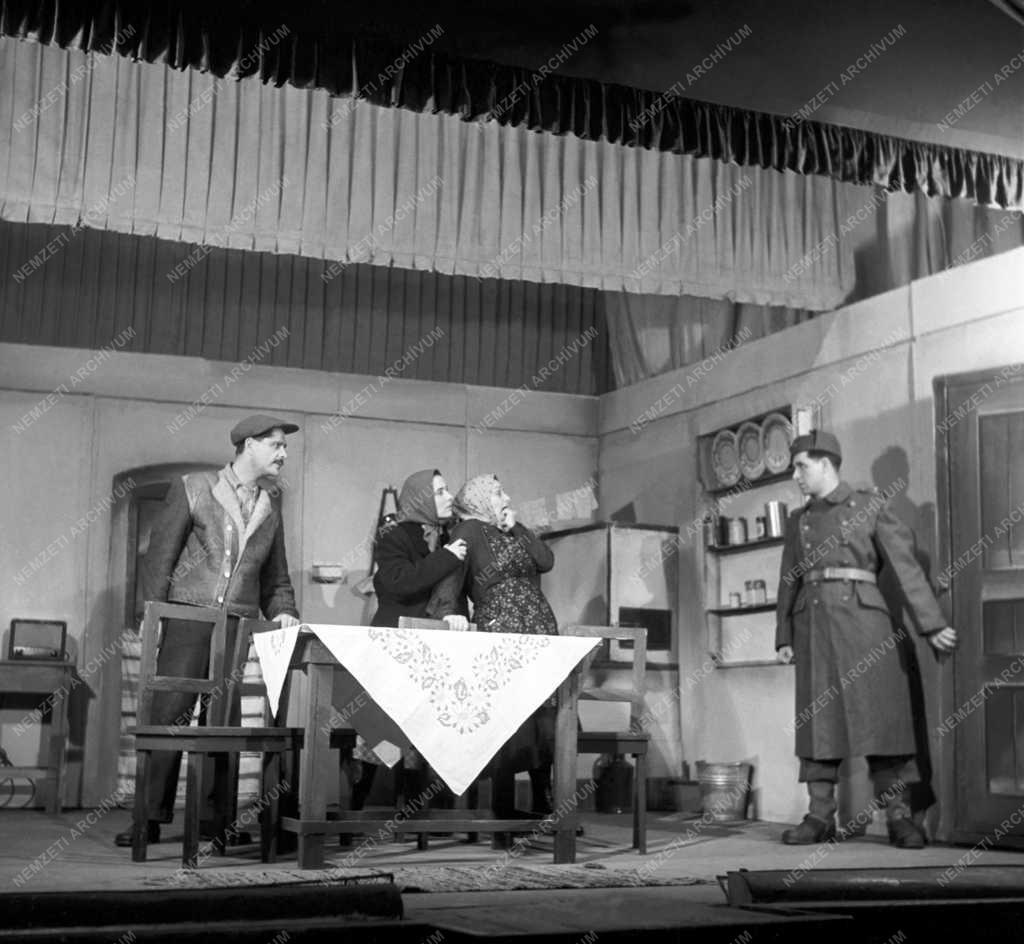 Színház - Tájelőadás - Major Ottó: Határszélen