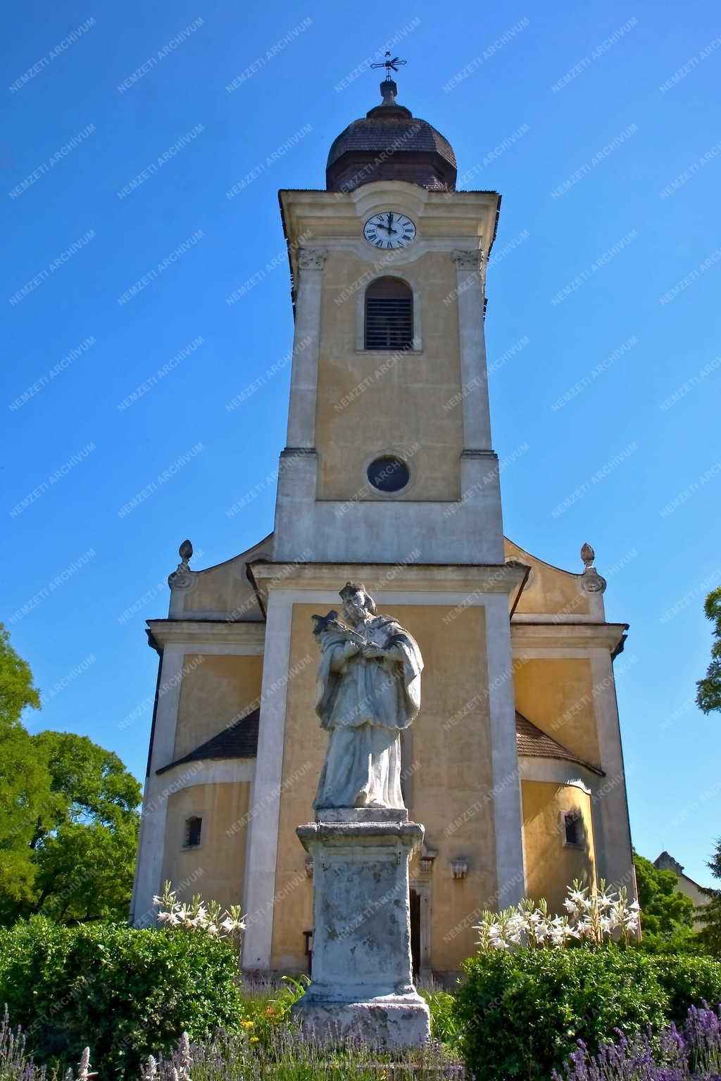 Egyházi épület - Zsámbék - Római katolikus templom