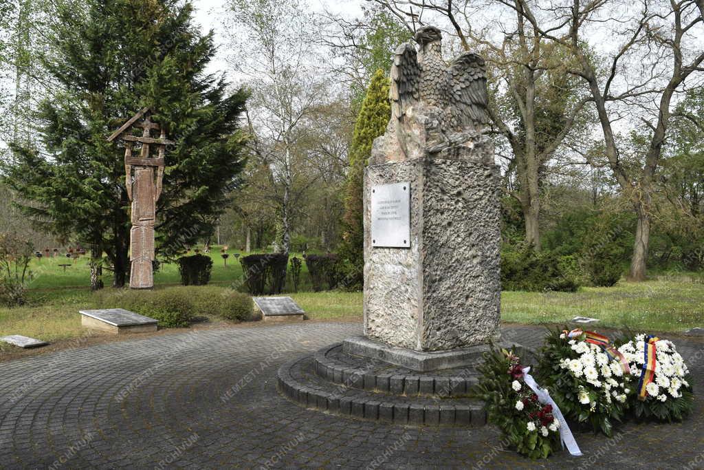 Emlékezés - Budapesti Új Köztemető - Román katonai parcella