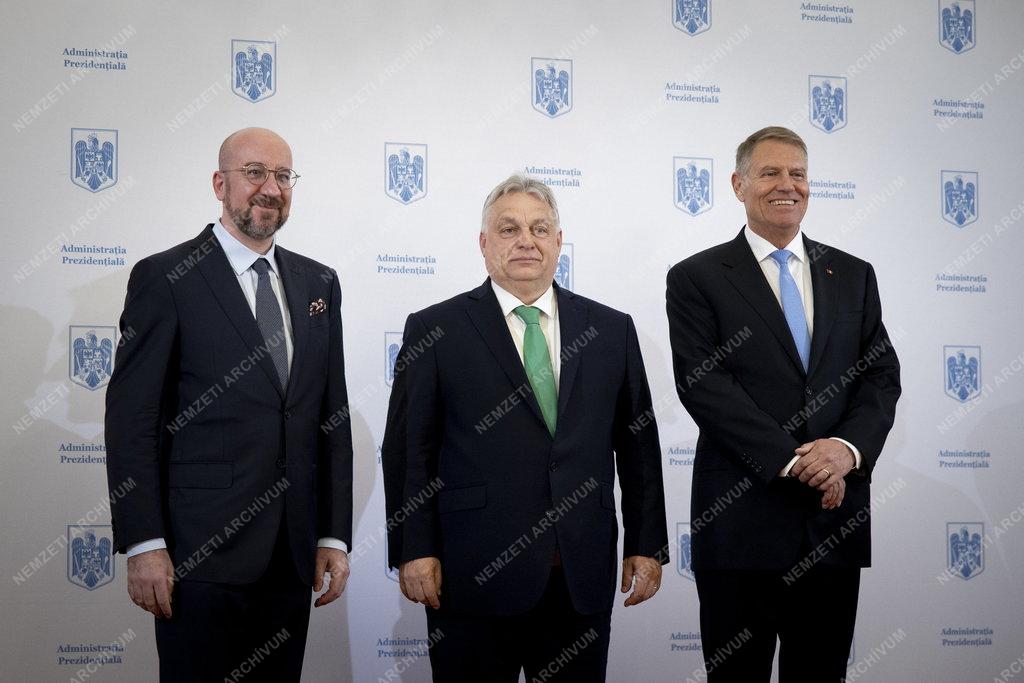 Orbán Viktor Bukarestben 