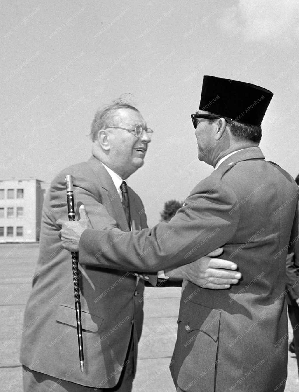 Külkapcsolat - Sukarno Indonéz Köztársaság elnök Magyarországon