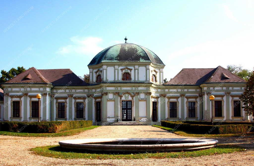 Ráckeve - Savoyai-kastély