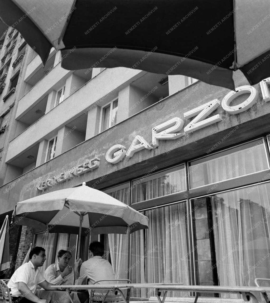 Településfejlesztés - Garzonház Budapesten