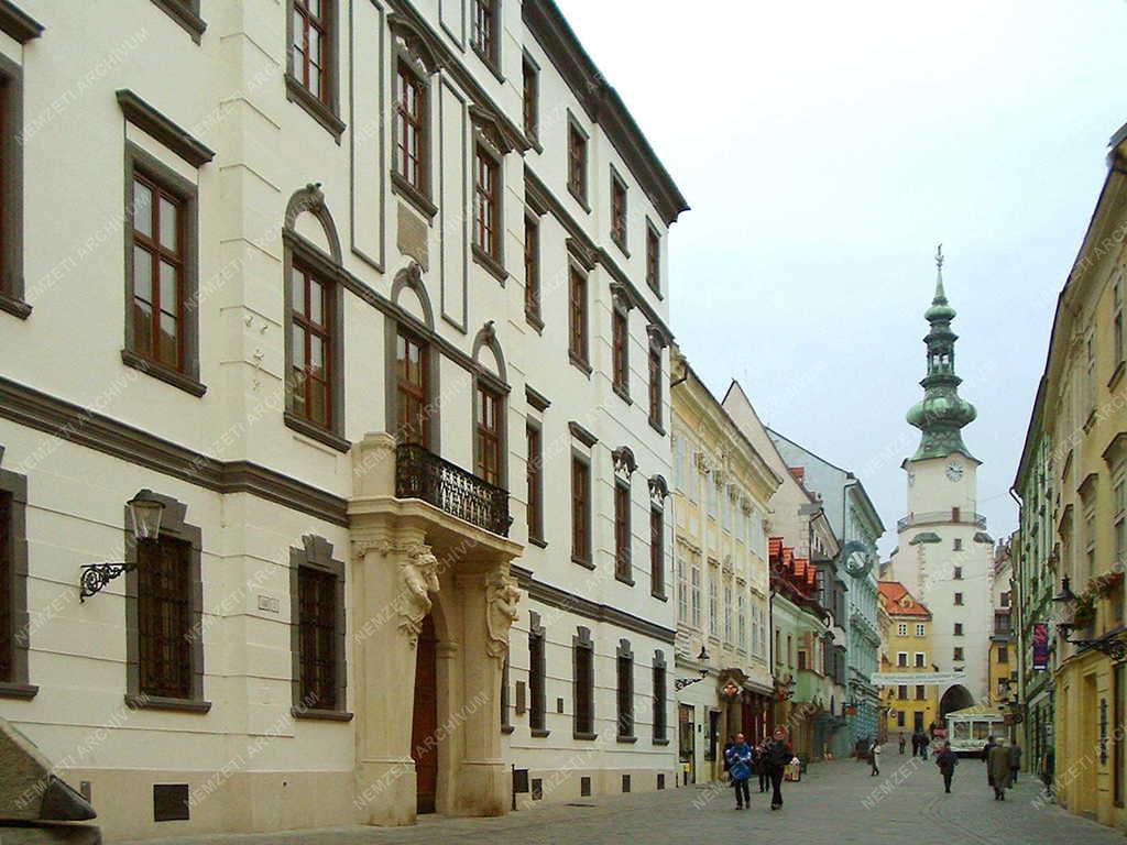 Szlovákia – Pozsony – Mihály utca 