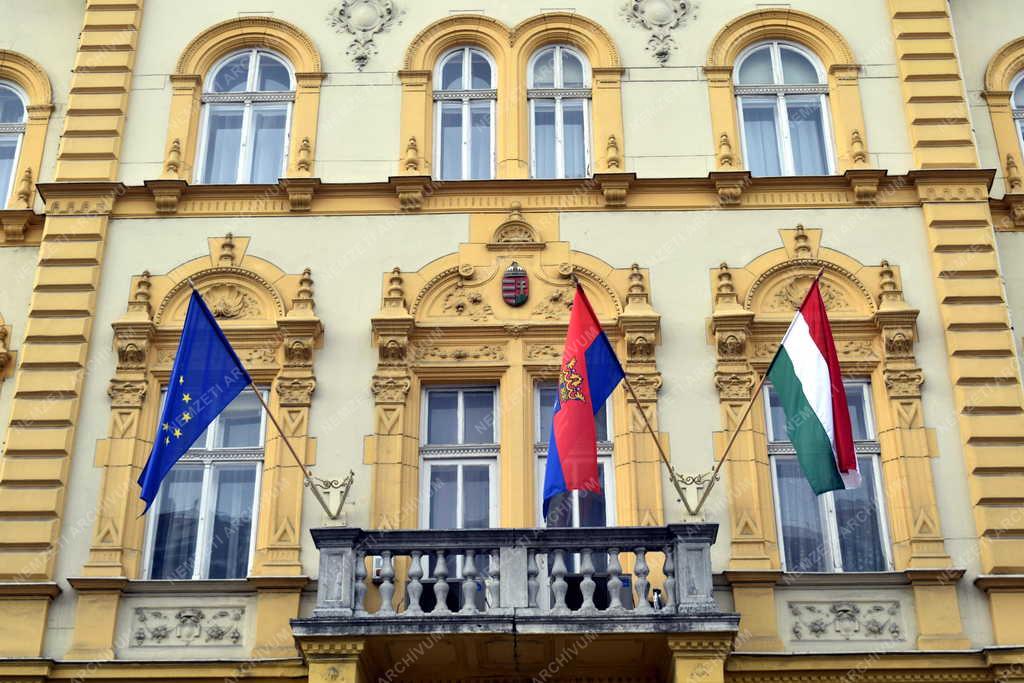 Városkép - Győr - A Győr-Moson-Sopron Megyei Földhivatal épülete