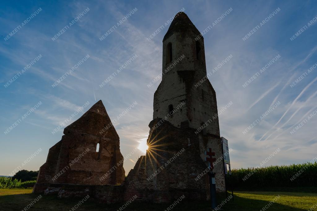 Műemlék - Somogyvámos - Pusztatorony
