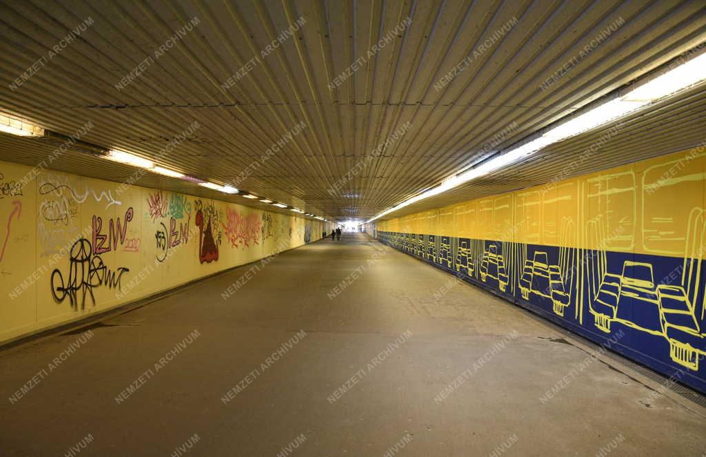 Közlekedés - Kelenföld vasútállomás gyalogos aluljáró