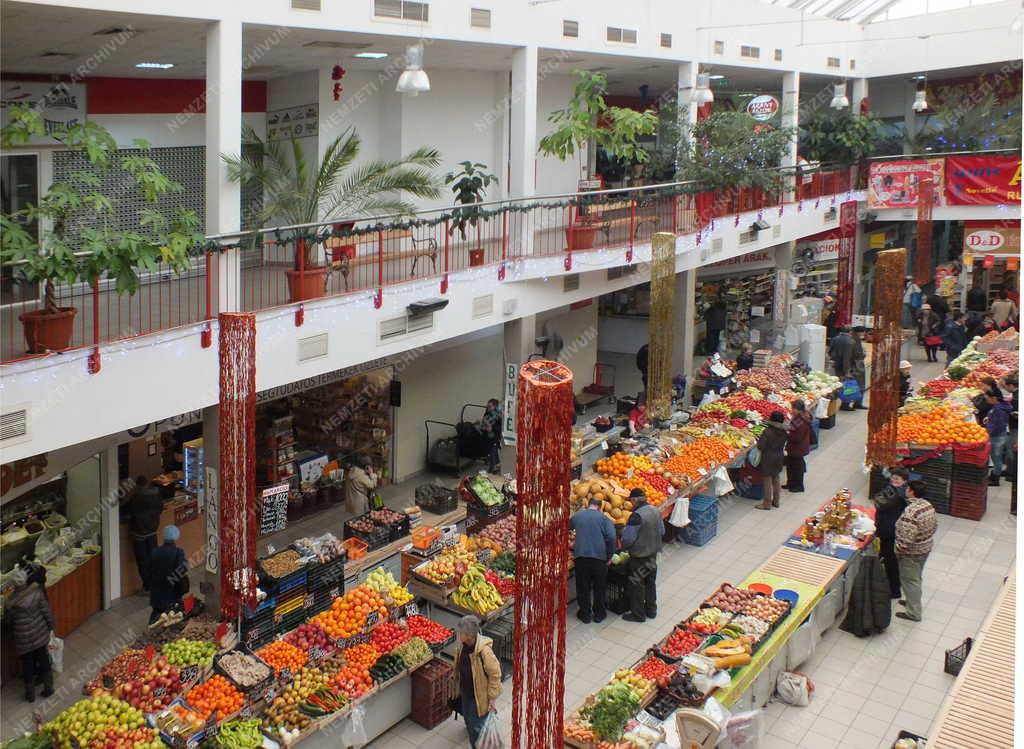  Kereskedelem - Budapest - A Cédrus Vásárcsarnok 