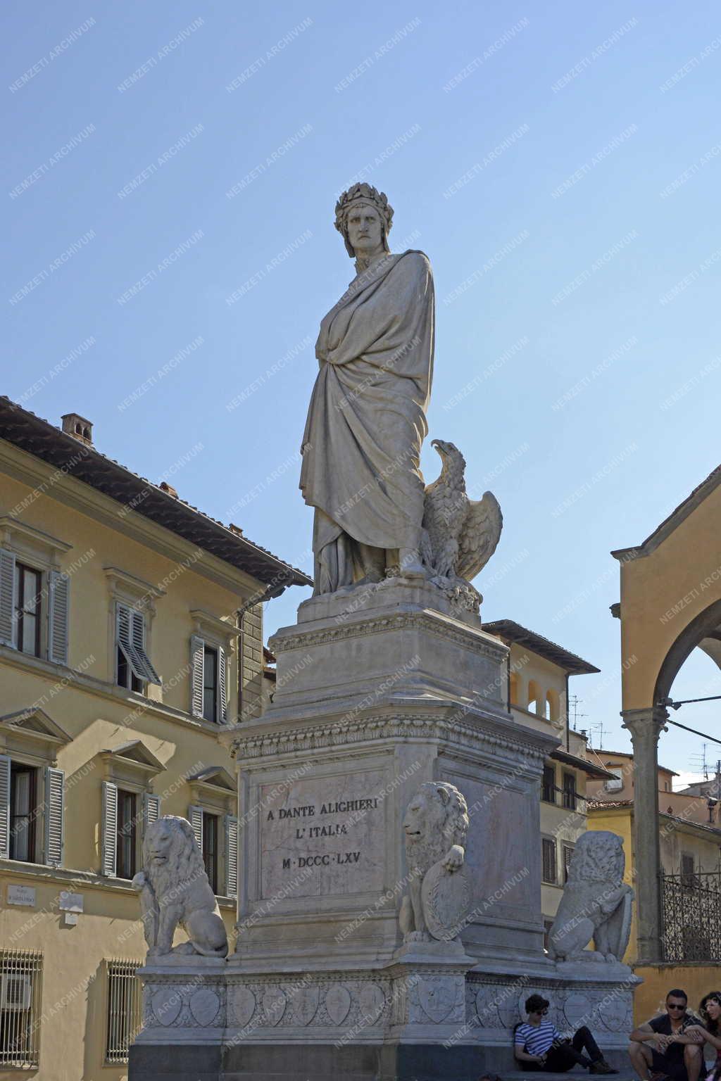 Műalkotás - Firenze - Dante Alighieri szobra