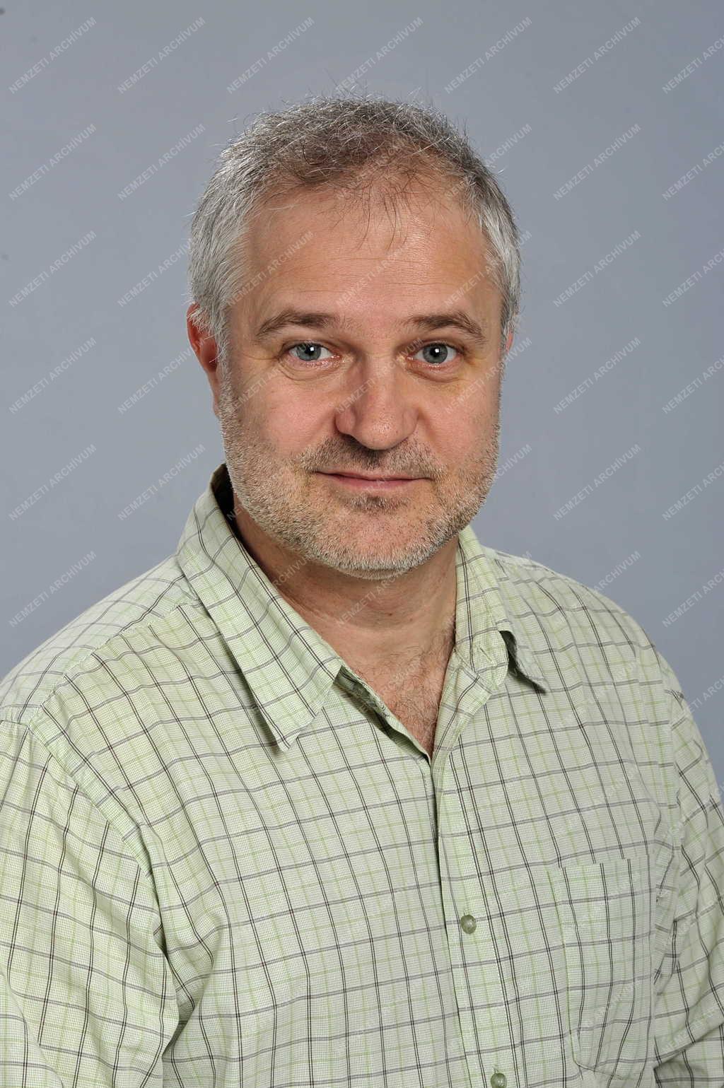 Rádió - Popovics László műsorvezető
