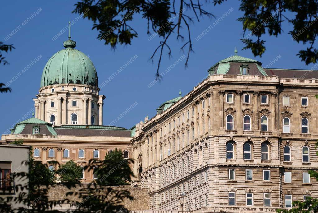 Budapest - Városkép - Palota