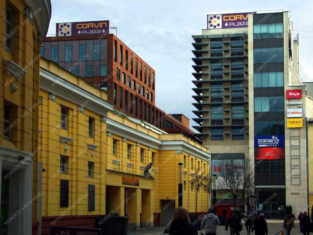 Városkép - Budapest - A Corvin negyed