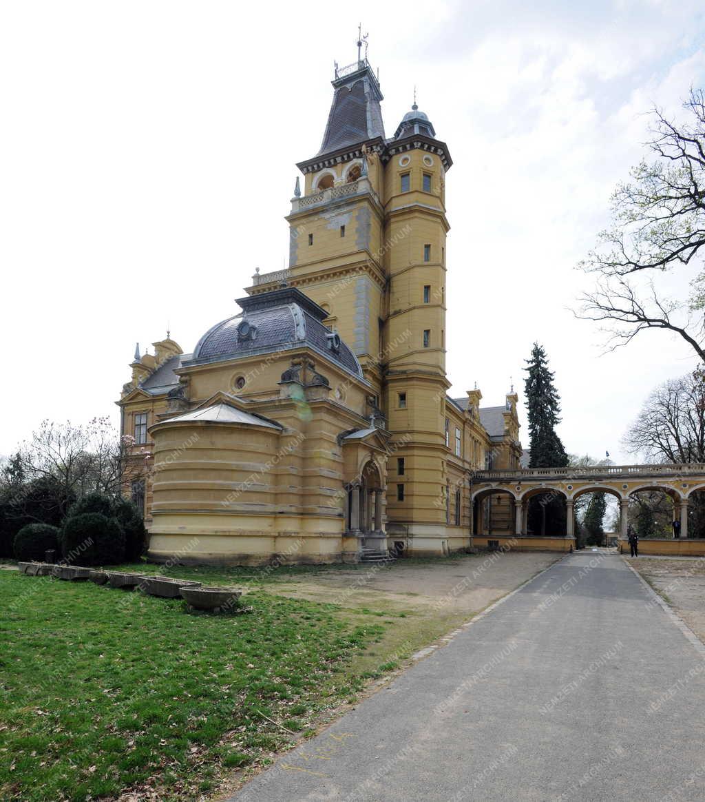 Szabadkígyós - Wenckheim-kastély - Műemlék