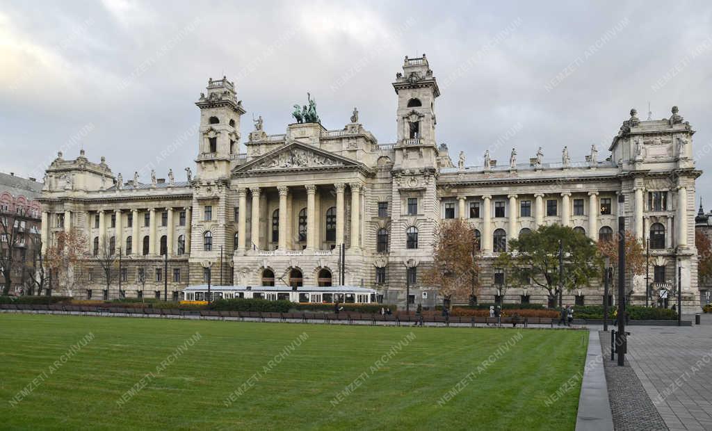 Városkép - Budapest - Néprajzi Múzeum
