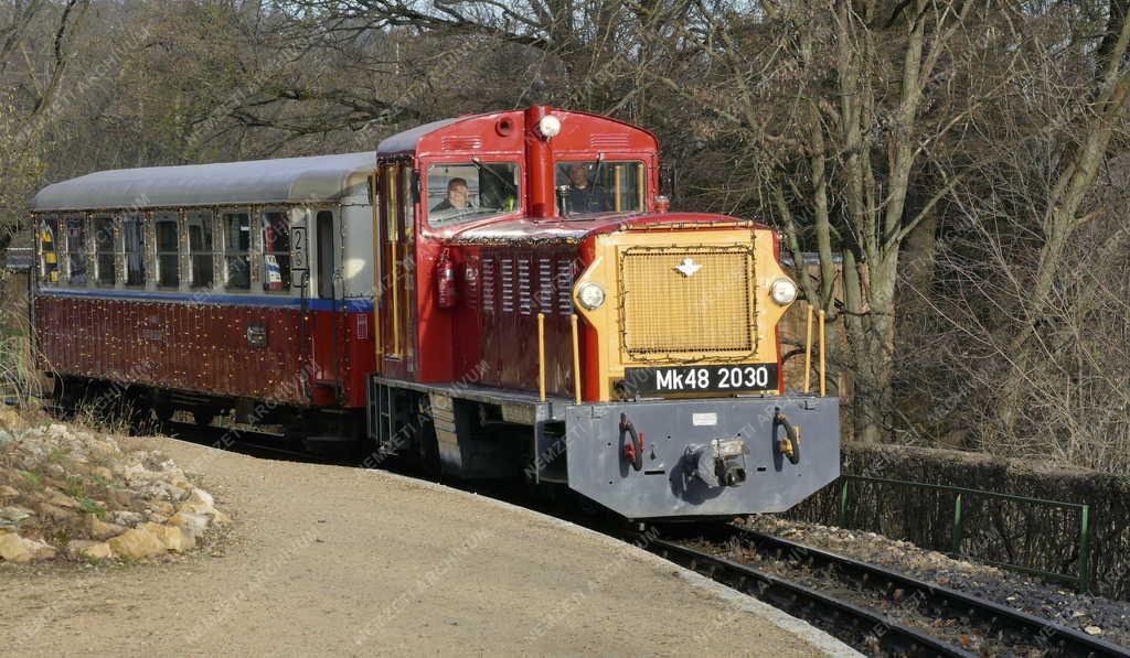 Közlekedés - Budapest - Gyermekvasút nosztalgia járata