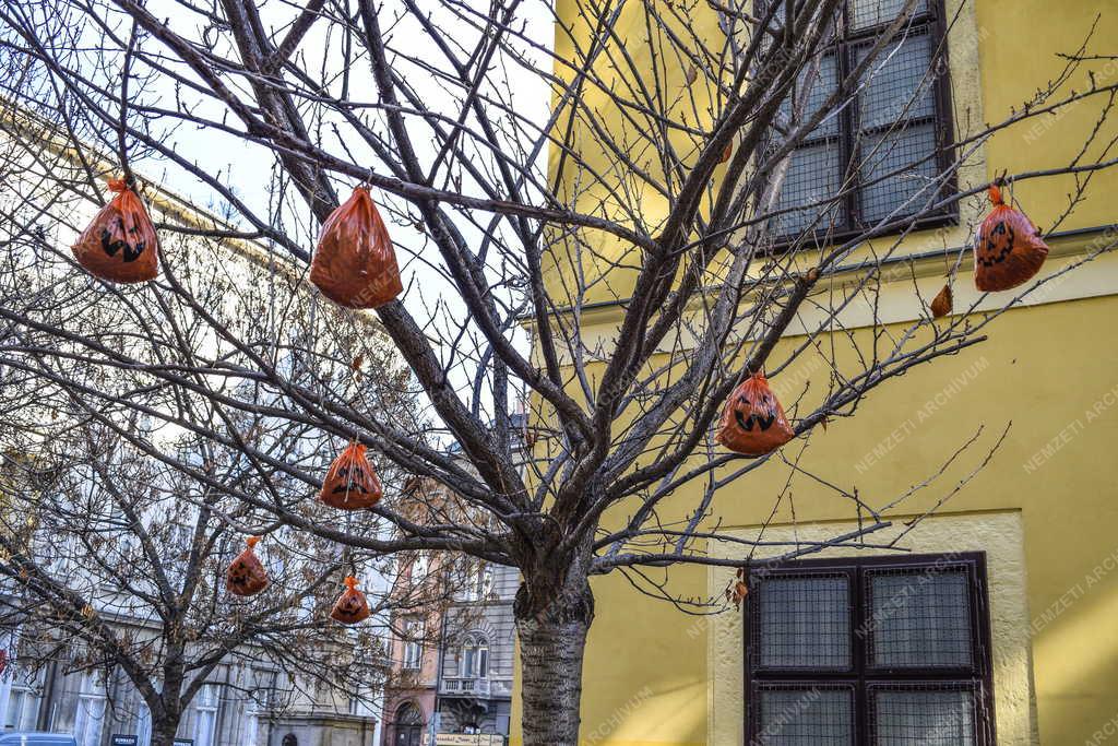 Városkép - Budapest - Halloween dekoráció