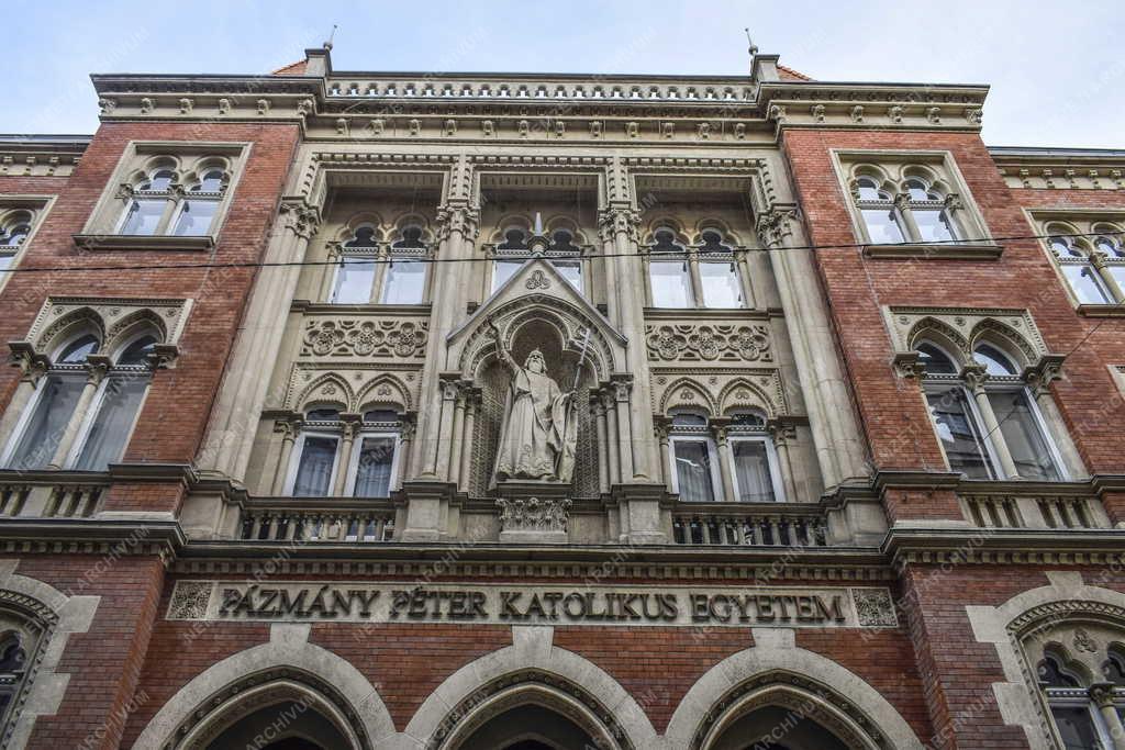 Városkép - Budapest - Pázmány Péter Katolikus Egyetem