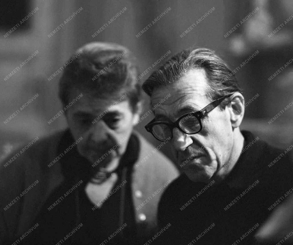 Szobrászat - Vilt Tibor és Schaár Erzsébet szobrászművész házaspár 