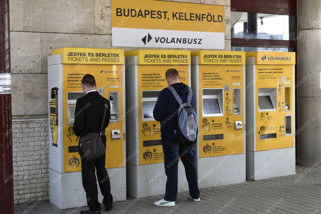 Közlekedés - Budapest - Etele téri jegyautomaták