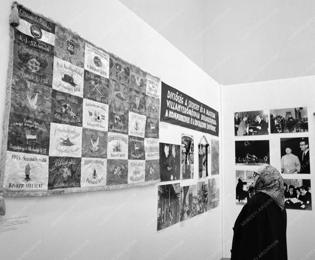 Kultúra - Szovjet kiállítás a Műcsarnokban 