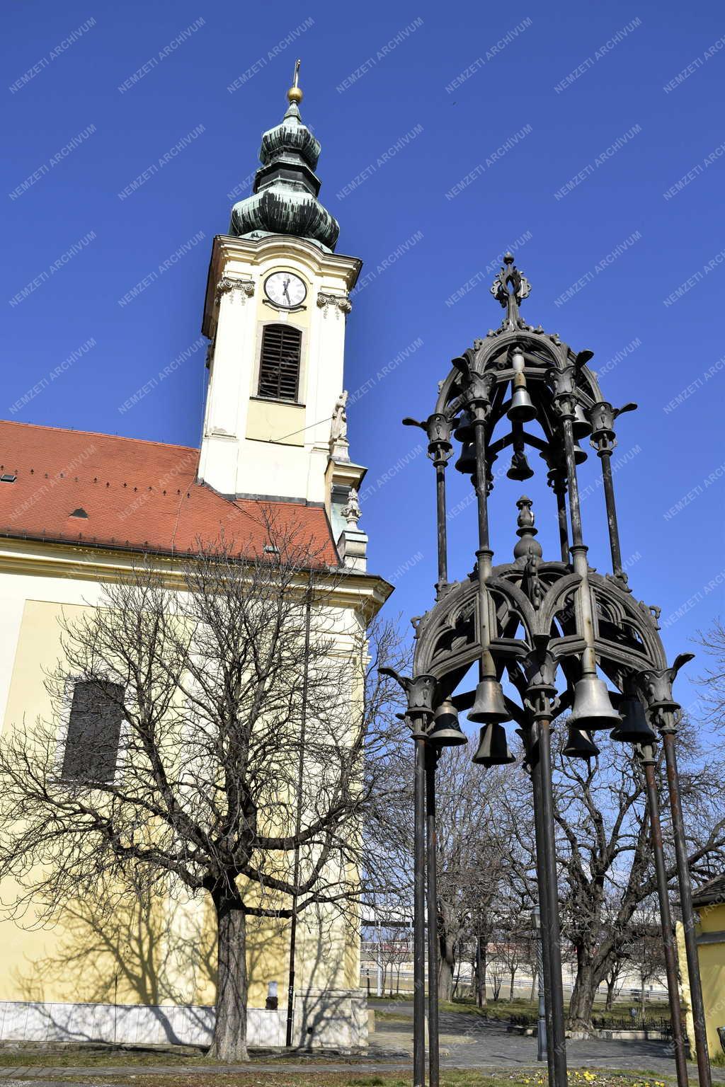 Városkép - Budapest - Harangjáték Óbudán