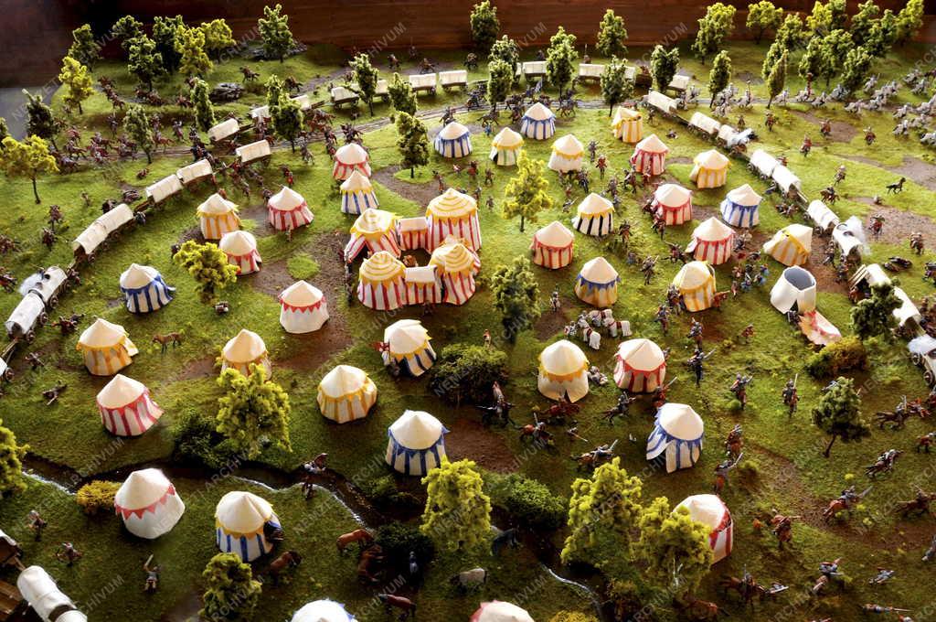 Kiállítás - Ólomkatonák Boldogkő várában