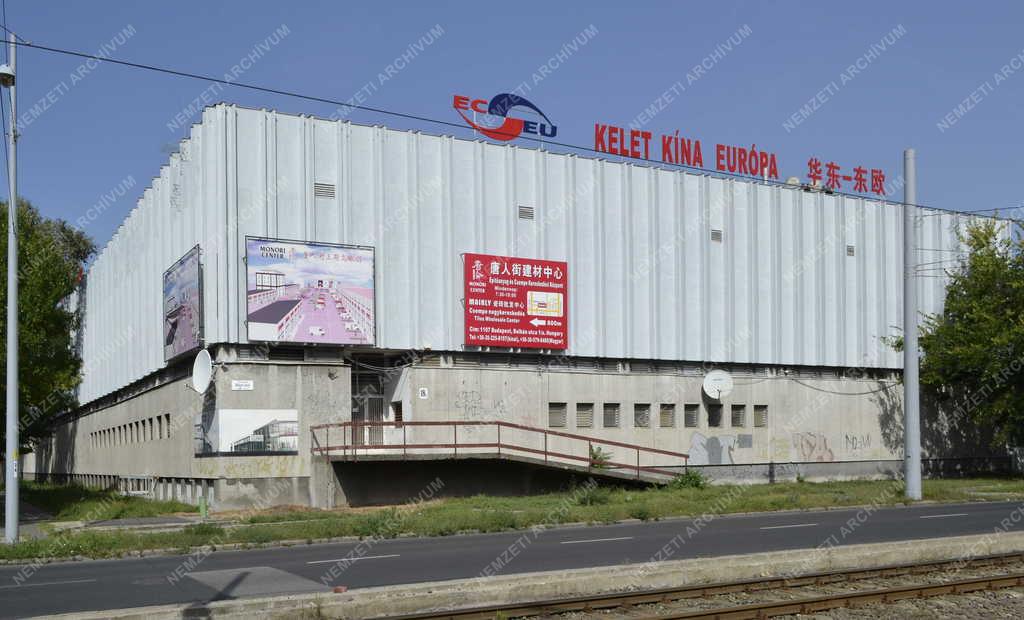 Épület - Budapest - Kínai kereskedelmi központ